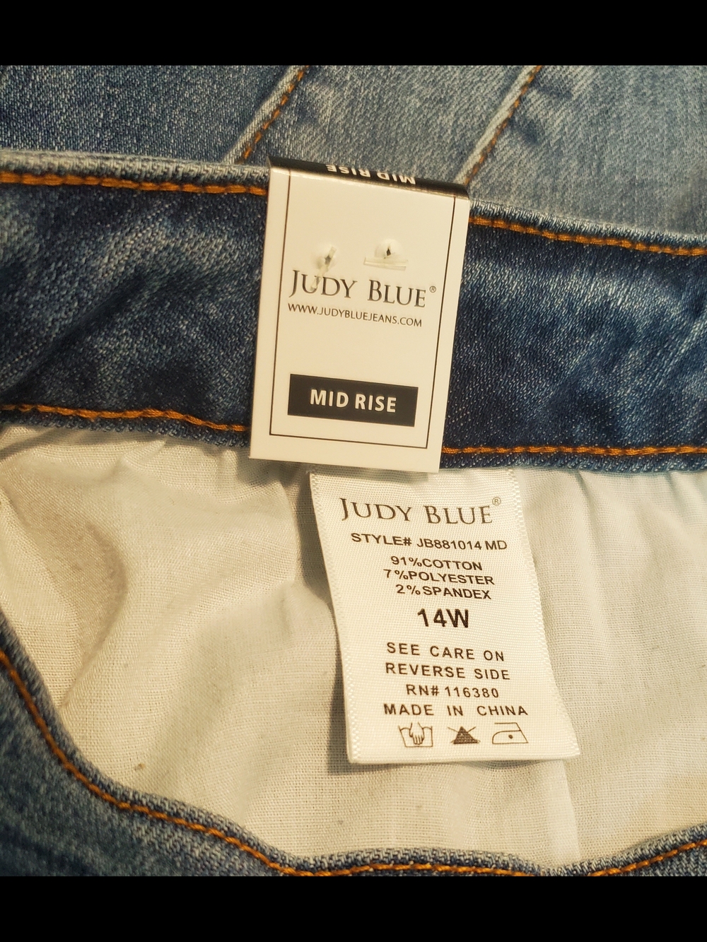 Judy Blue Flare Jeans Mid Rise Double Angle Seam  14W - Picture 5 of 10